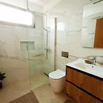 Vila House Caetano