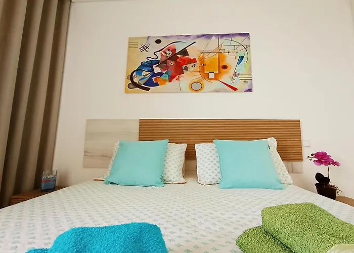 House Caetano 别墅 *