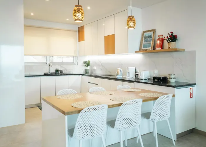 House Caetano 别墅 蓬他达维托亚